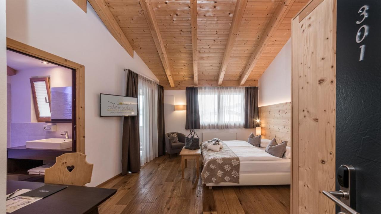 Hotel Ciasa Soleil La Villa  Esterno foto